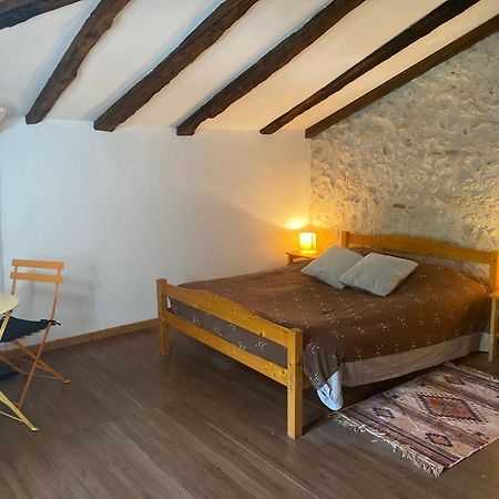Chez Sophie - Gîte et Gîte équestre Clermont-Dessous Exterior foto