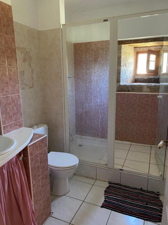 Chez Sophie - Gîte et Gîte équestre Clermont-Dessous Exterior foto
