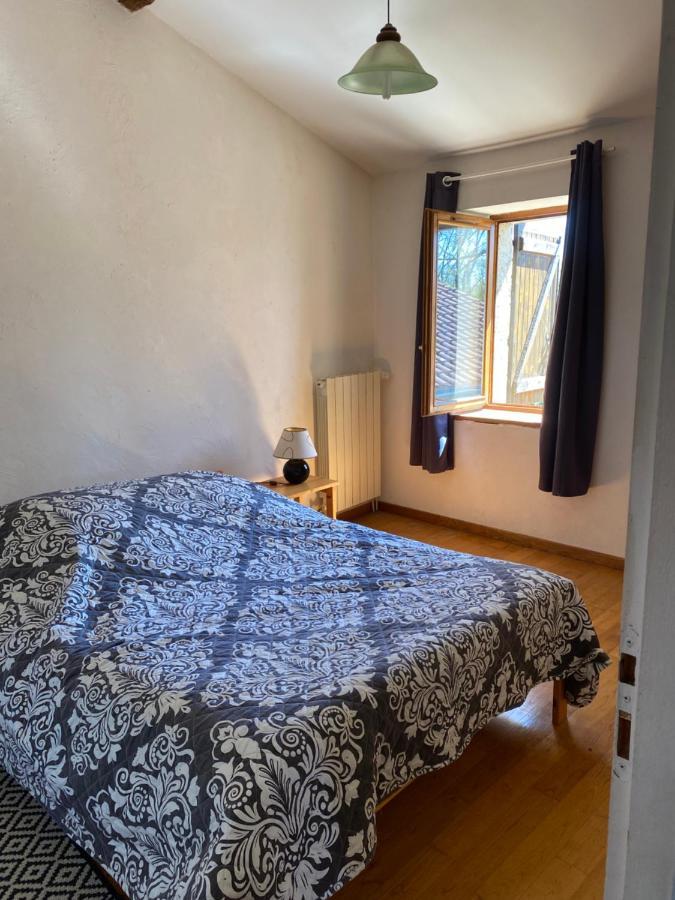 Chez Sophie - Gîte et Gîte équestre Clermont-Dessous Exterior foto