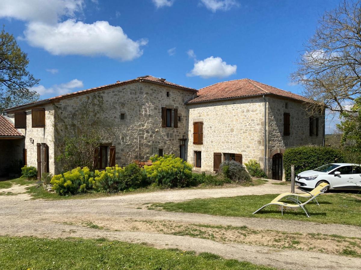 Chez Sophie - Gîte et Gîte équestre Clermont-Dessous Exterior foto